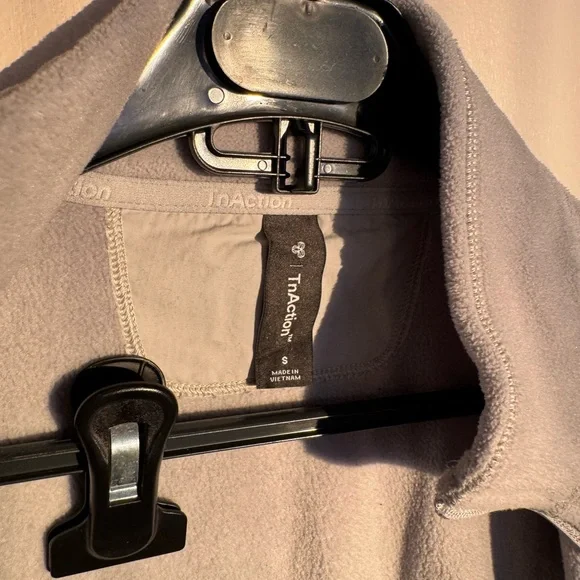 Aritzia SnoDay Polar Ridge Zip-Up Hoodie - Picture 11 of 15